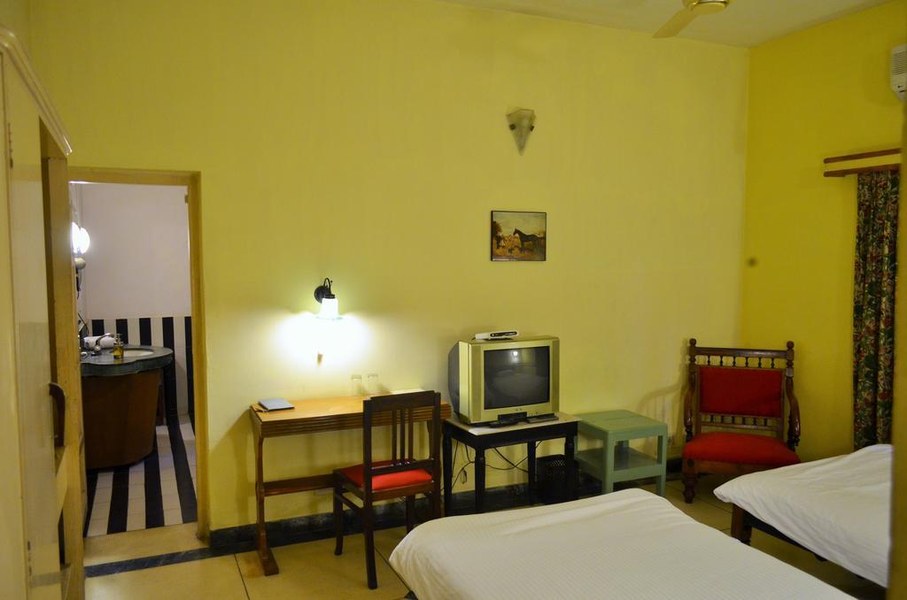 Hotel Inn Season Mahāmandir Værelse billede